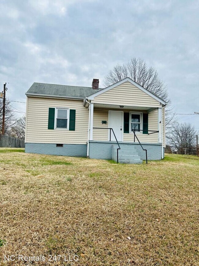 Building Photo - 2 br, 1 bath House - 1302 Cypress Street