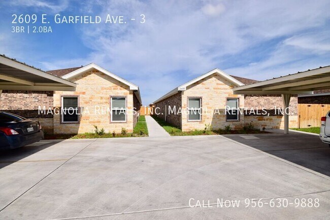 Primary Photo - 2609 E Garfield Ave