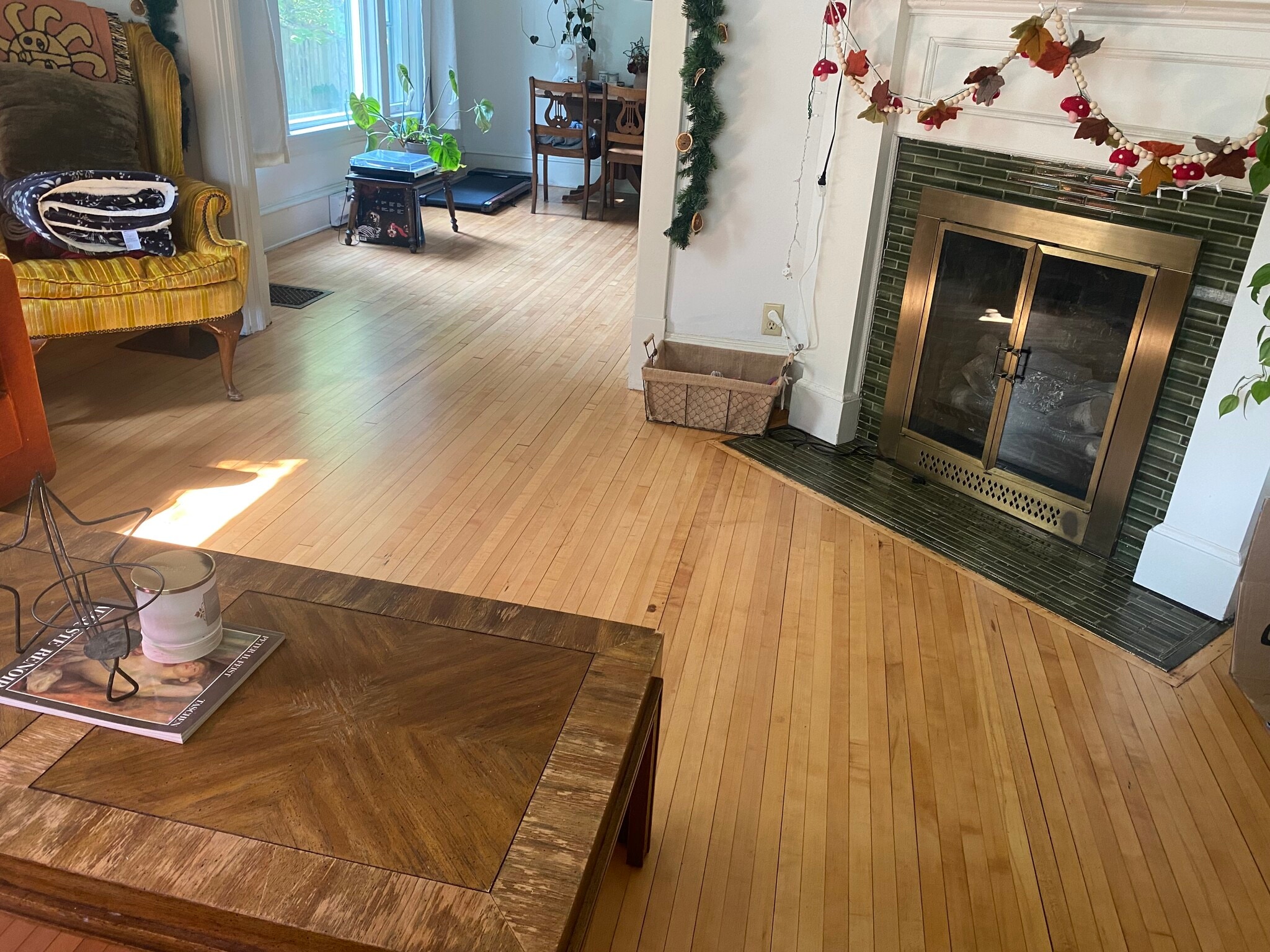 Living Room - 2117 Knapp Street