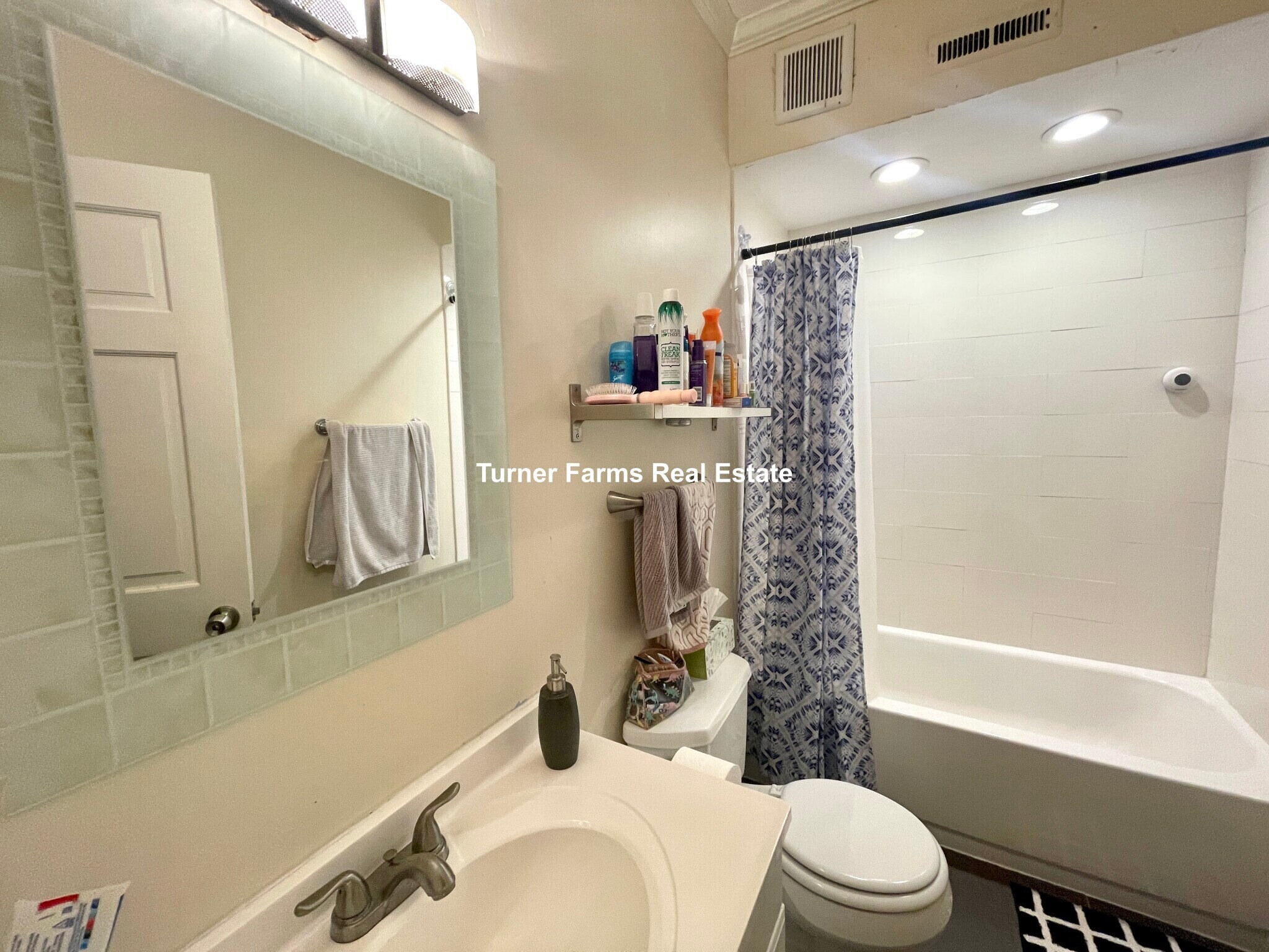 Building Photo - 45 Hemenway St