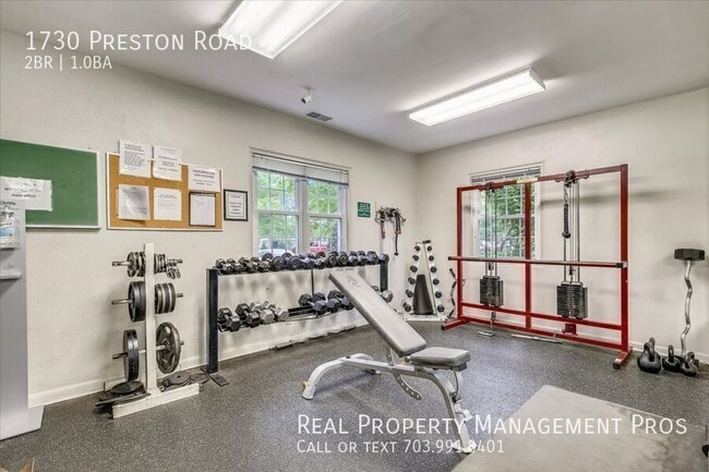 Building Photo - 1730 Preston Rd