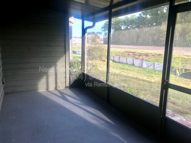 Building Photo - 7623 Baymeadows Cir W