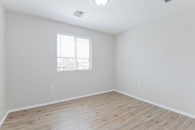 Building Photo - 14364 S Camino El Galan