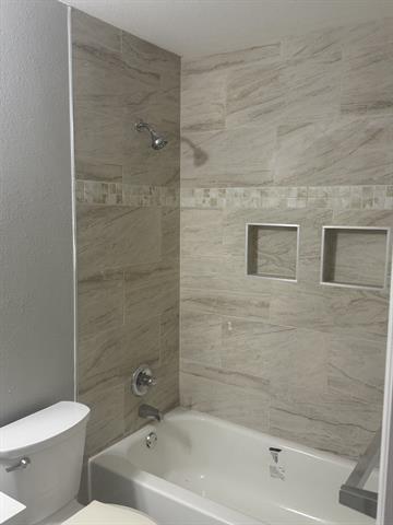 Building Photo - 6753 Cedar Cove Dr