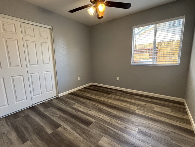 Building Photo - Cute, Well Maintained 3 Bedroom Home