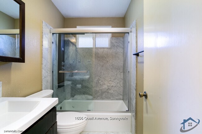 Building Photo - 1656 Quail Ave