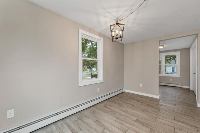 Building Photo - 283 Decatur Rd