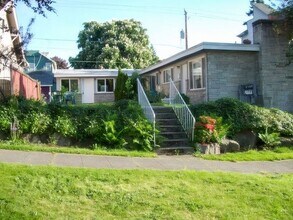 Building Photo - 2109 N 63rd St