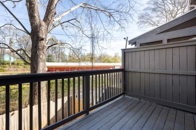 Building Photo - 380 Grant Cir SE