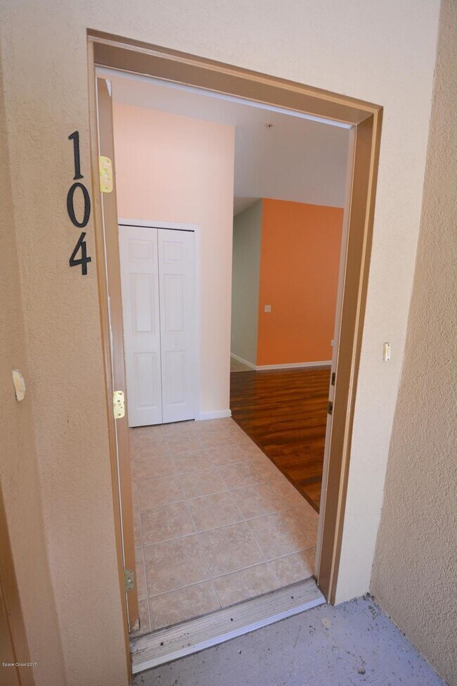 Building Photo - 4047 Meander Pl