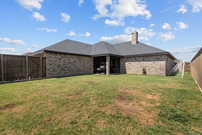 Building Photo - 109 Rolling Winds Cir