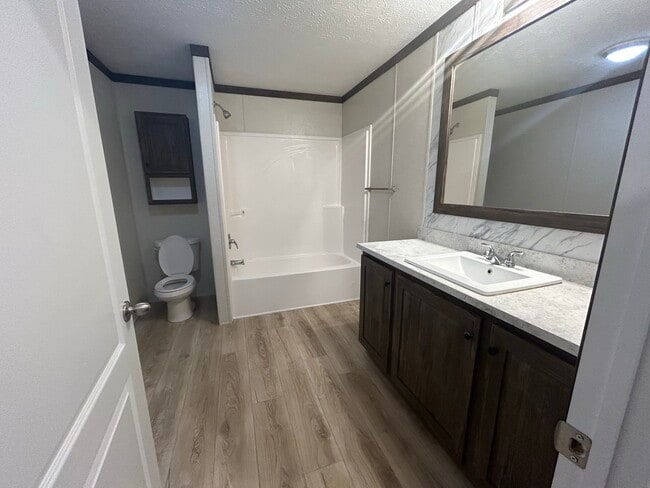 Building Photo - 72 W Arizona