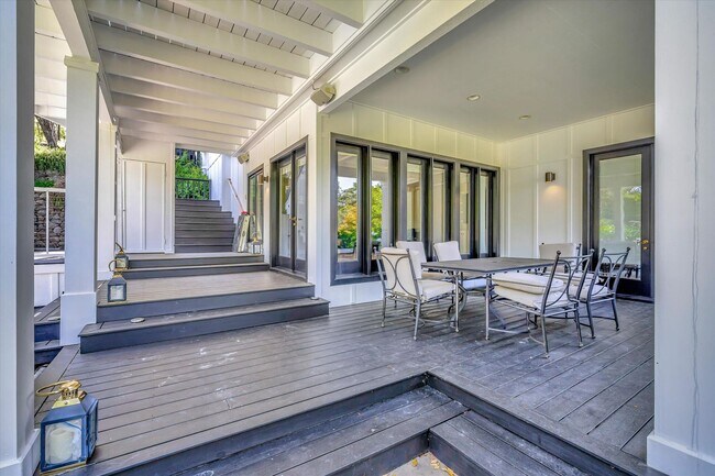 Building Photo - Welcome to Your Luxurious Napa Valley Retr...