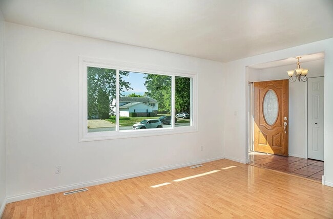 Building Photo - 1400 W 97th Ave