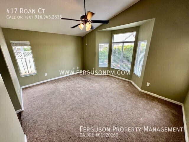 Building Photo - 417 Roan Ct