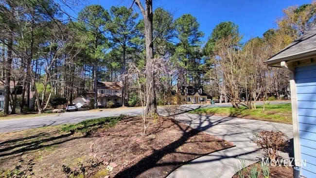 Building Photo - 326 Old Fox Trail