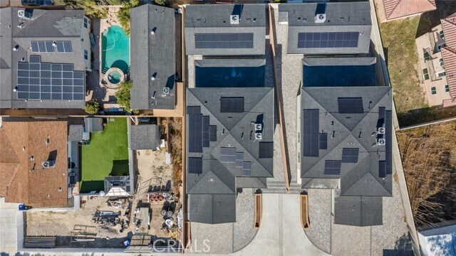 Building Photo - 12937 Kilikia Dr