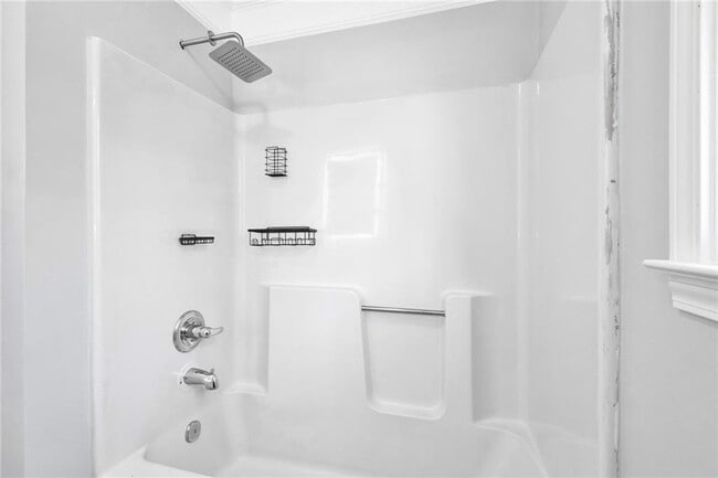 Building Photo - 7515 Asbury Dr