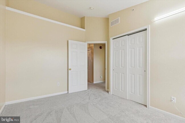 Building Photo - 172 Fringetree Dr