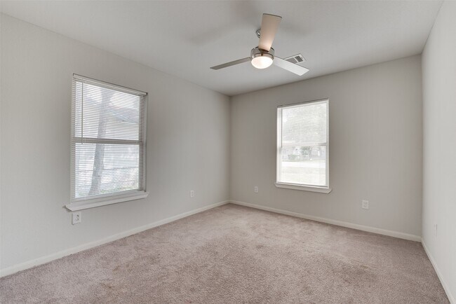 Building Photo - 7601 Springdale St