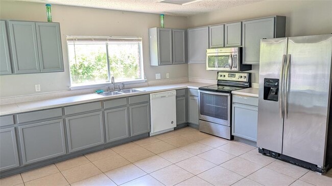 Building Photo - 2514 Byfield Dr
