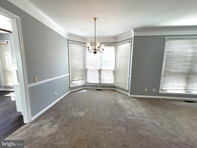 Building Photo - 6012 Ricketts Walk