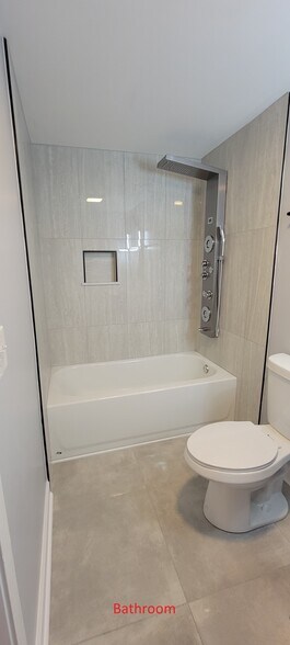 Building Photo - 1808 S Michigan Ave