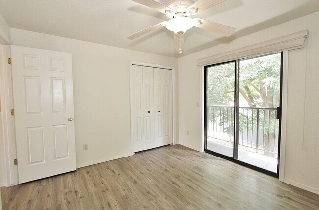 Building Photo - 3021 S Windstream Ln