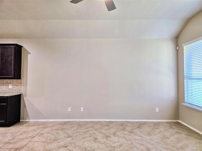 Building Photo - 23619 Balzano Ct