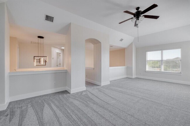 Building Photo - 277 Paddington Dr