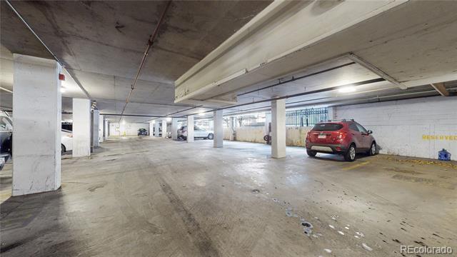 Building Photo - 601 W 11th Ave