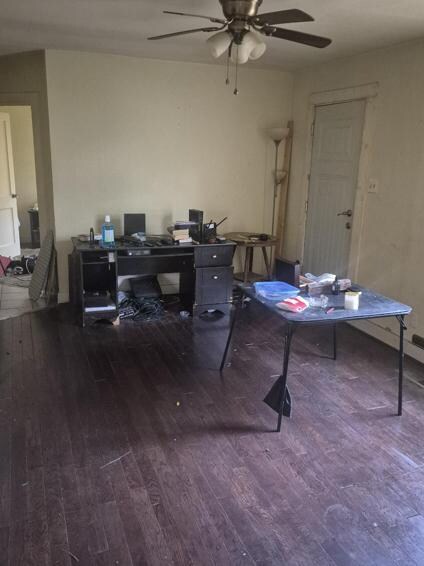 Building Photo - 5107 W 22nd St