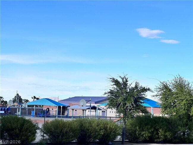 Building Photo - 1098 Havenworth Ave