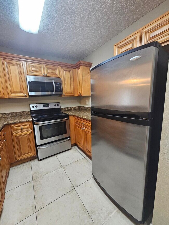 Building Photo - 1561 Windorah Way