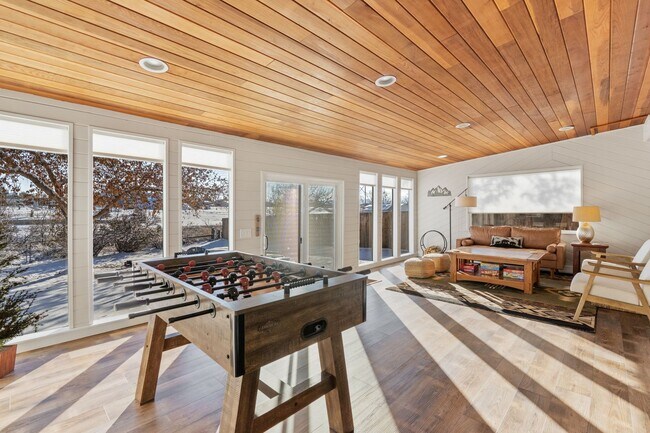 Building Photo - 4 Bedroom Home in SW Loveland