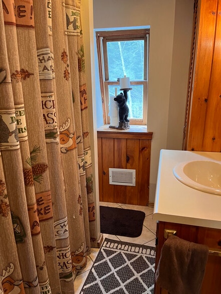 Building Photo - 109 Mountain View Rd