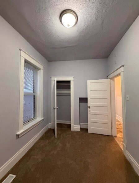 Building Photo - 1343 Walton Ave