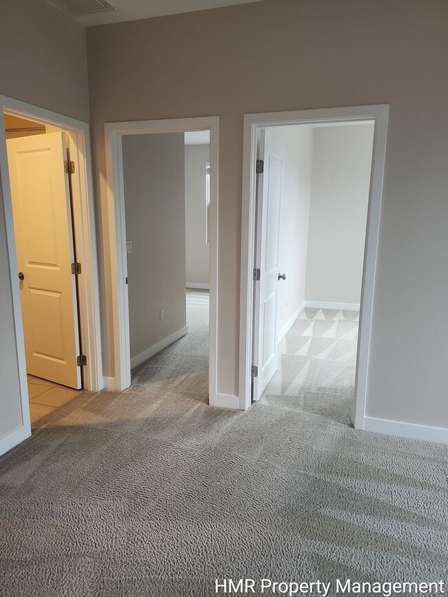 Building Photo - 2 Story Home 3 bedroom 2.5 bath in Glendora