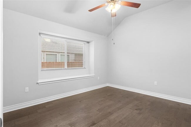 Building Photo - 7704 Vista Mejor Dr