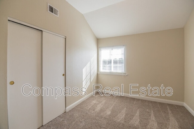 Building Photo - 3109 Heritage Valley Dr