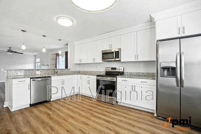 Building Photo - 159 Stoney Ridge Ave