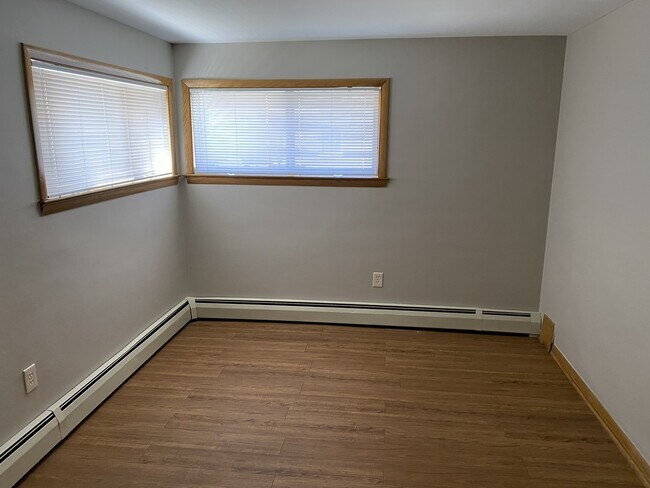 Building Photo - 7900 W 26th St