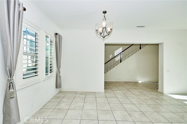 Building Photo - 115 Mesa Verde Ln