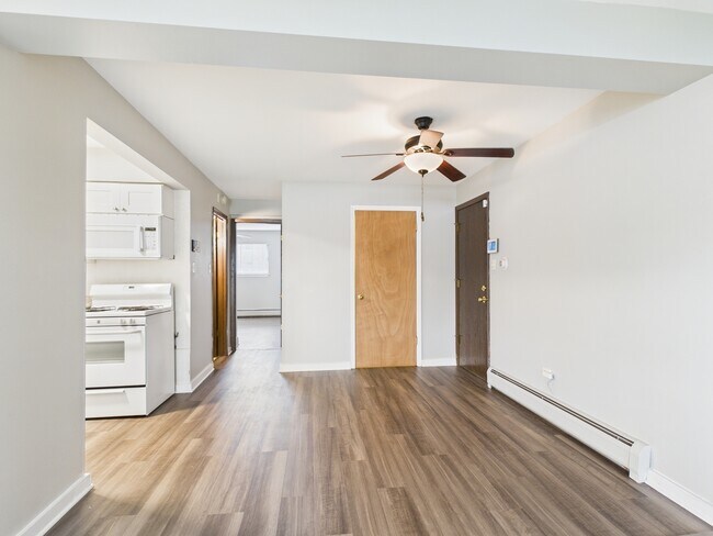 Building Photo - 11805 S Karlov Ave