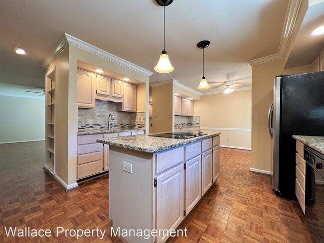 Building Photo - 4 br, 3.5 bath House - 529 Cherokee Blvd