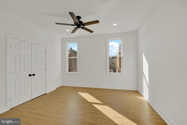 Building Photo - 2117 S Alden St