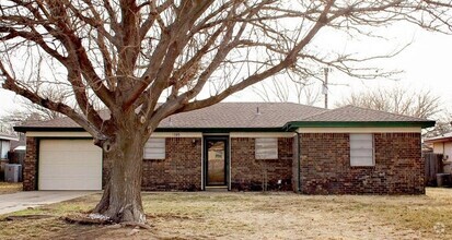 Building Photo - 5105 S Austin St