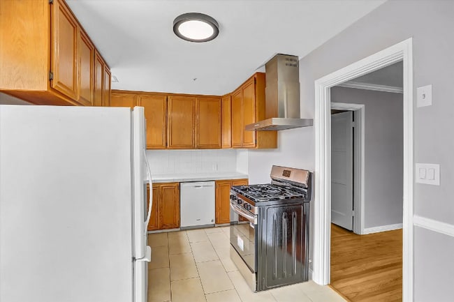 Building Photo - 4335 68th St