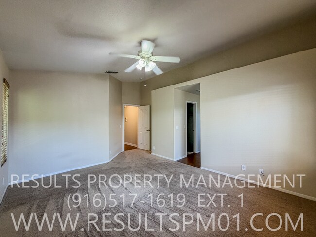 Building Photo - 208 Stavros Ct