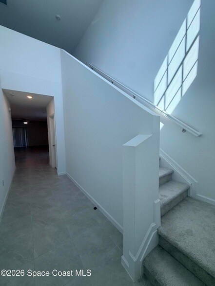 Building Photo - 1707 Colebrook Cir SW